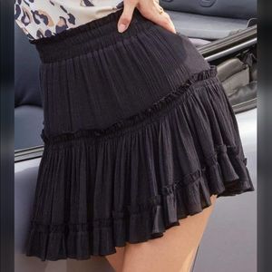 Black tiered flowy skirt